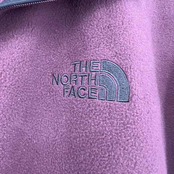 The North Face Mens Burgundy 1/4 Zip Long Sleeve Mock Neck Size L - Picture 6 of 8